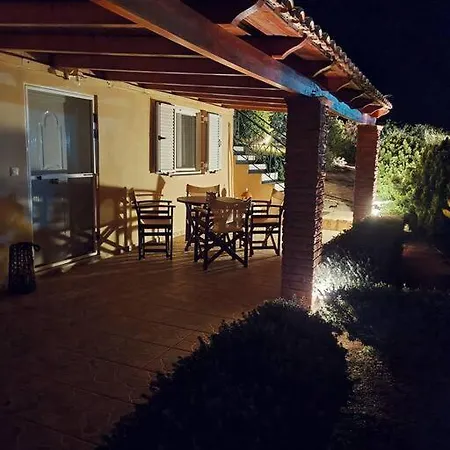 Petrothalassa Holiday home